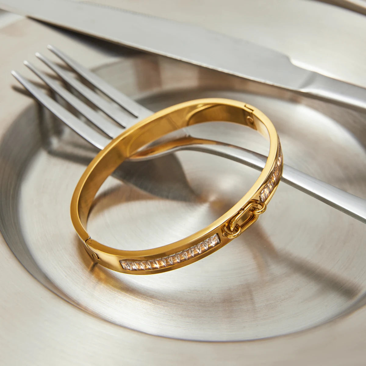 Crystal Ridge Gold Bangle