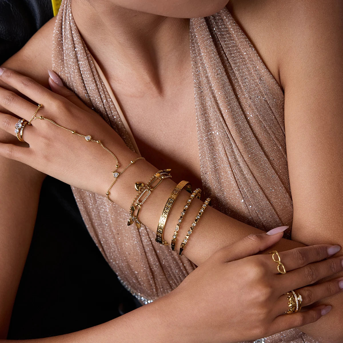 Petite Organic Bangle