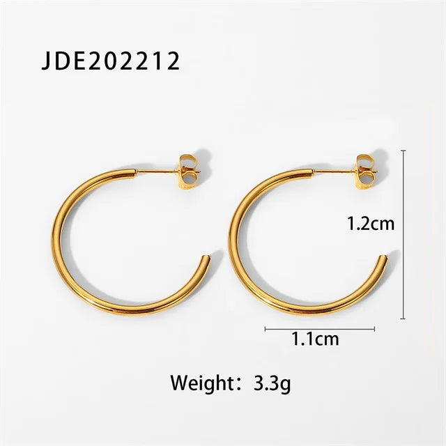 Essential Hoops Earrings