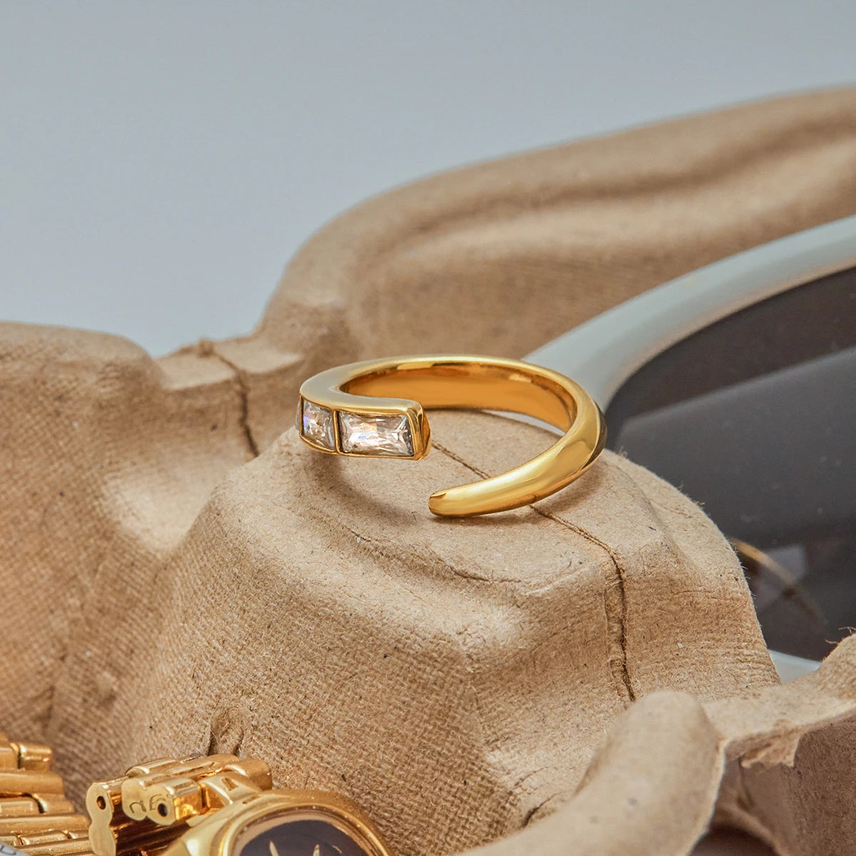 ZC Curve Ring
