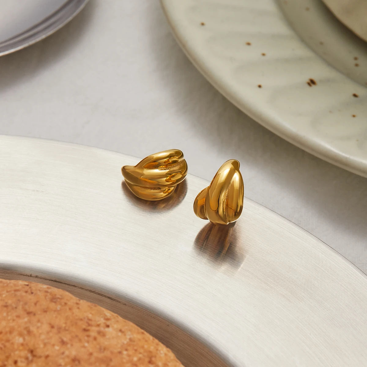 Polished Curve Layers Earrings