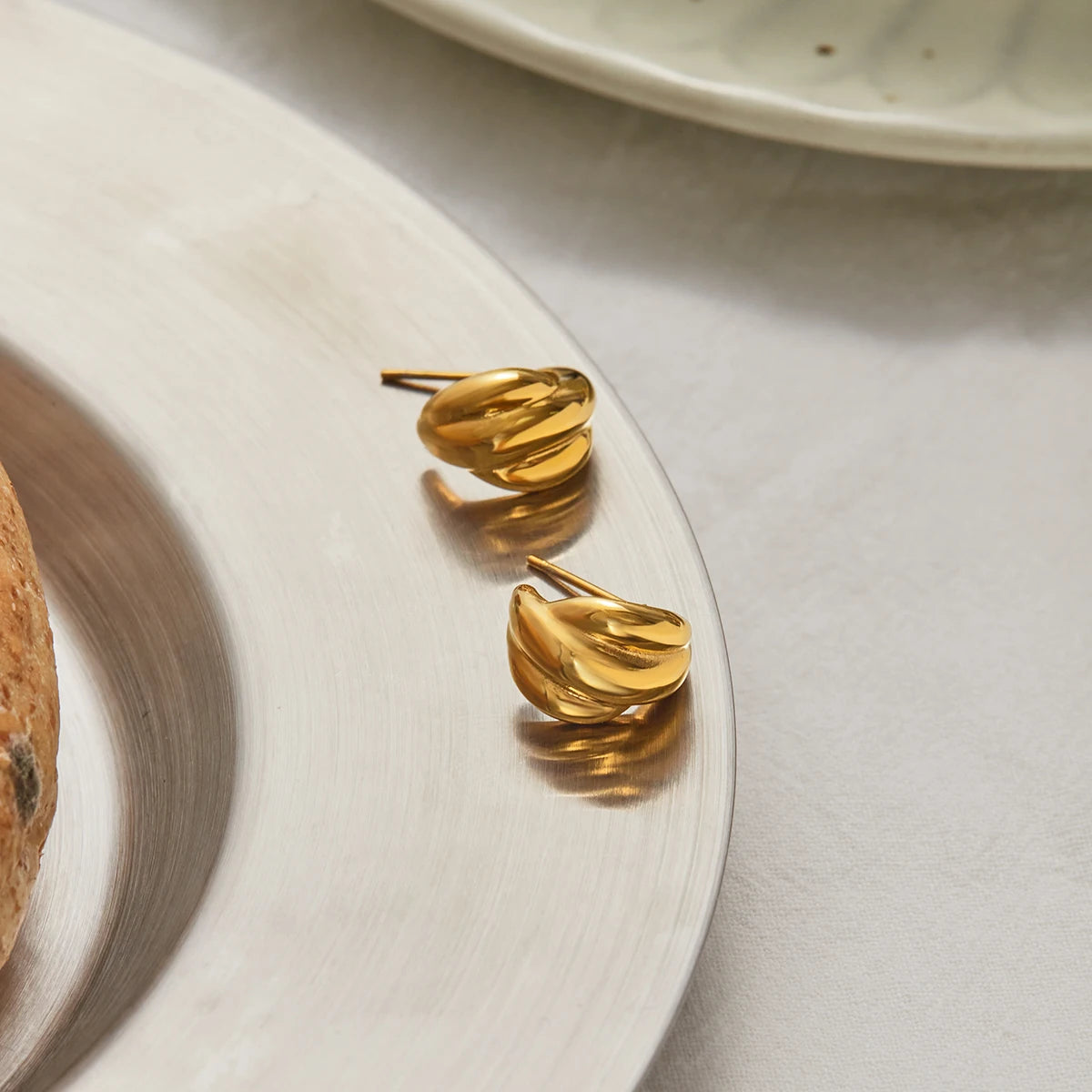 Polished Curve Layers Earrings