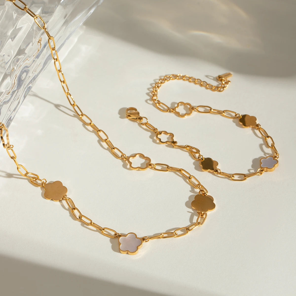 Flora Petal Chain Bracelet