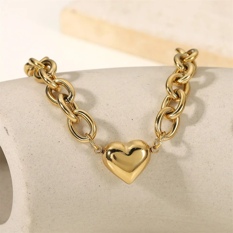 Bold Heart-shaped Chain Bracelet