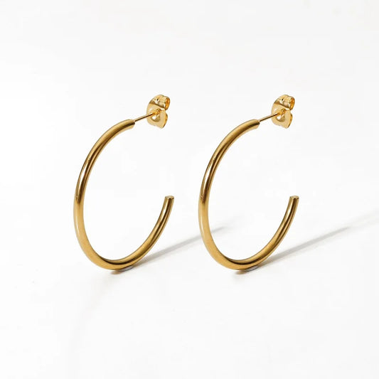 Essential Hoops Earrings