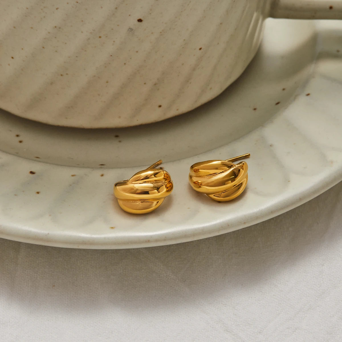 Polished Curve Layers Earrings