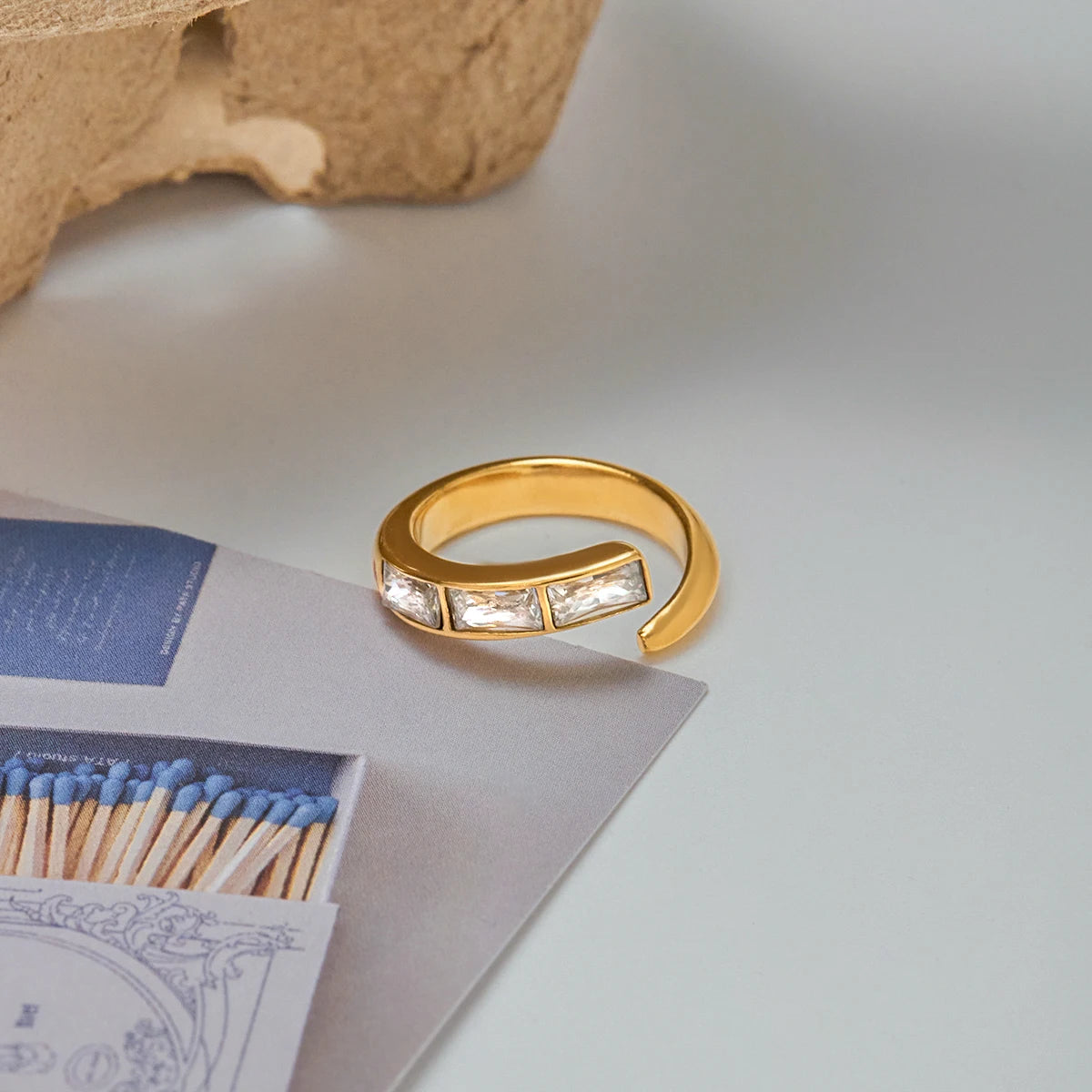 ZC Curve Ring